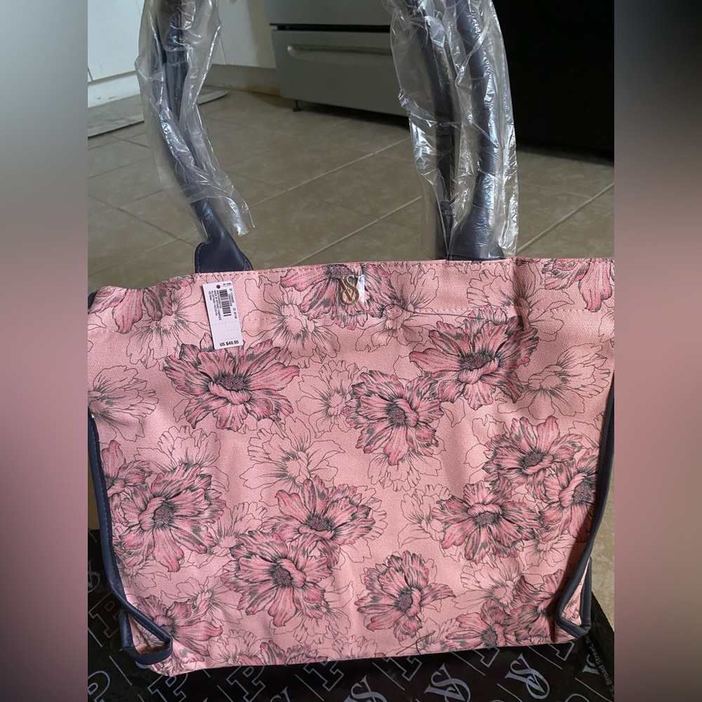 NWT Victoria secret pink/salmon sketched floral print tote bag